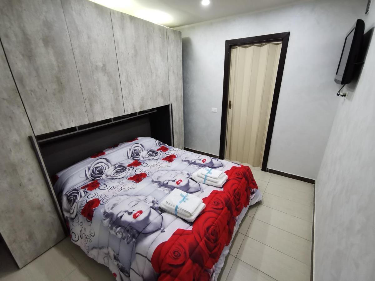 Cuore Di Napoli Apartment Bagian luar foto